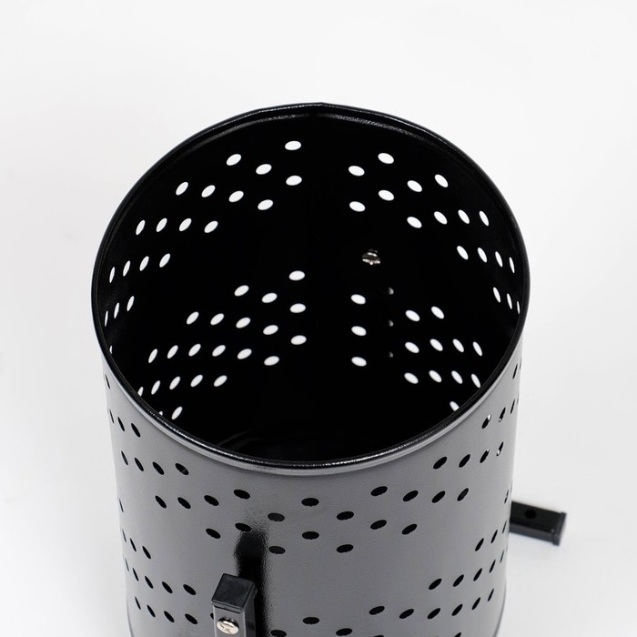 Урна уличная «Уралочка» 21 л, 32 х 50 х 26,5 см, черная, бак 0,6 мм Урна уличная «Уралочка» 21 л, 32 х 50 х 26,5 см, черная, бак 0,6 мм